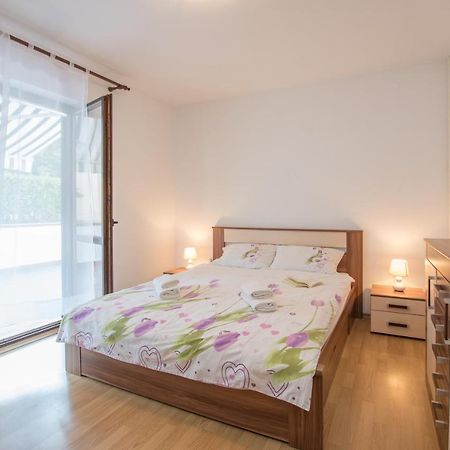 Apartments Nono Toni Porec Exterior photo