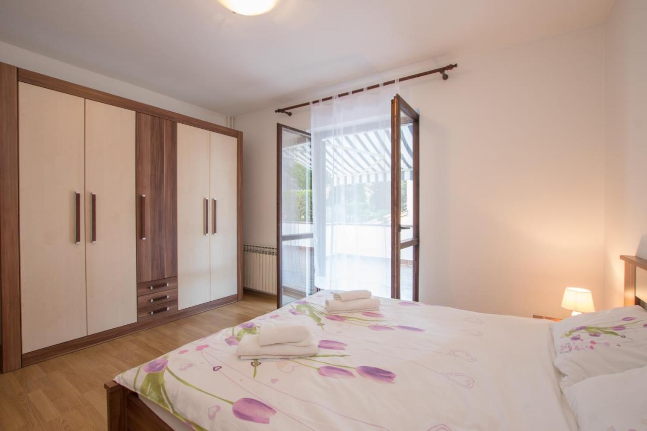 Apartments Nono Toni Porec Exterior photo